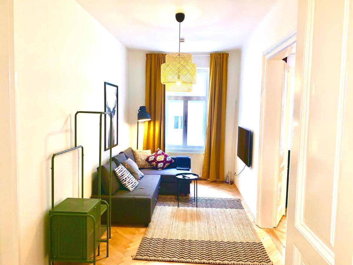 Contemporary City Apartment - By Nahuen Suites Graz Ngoại thất bức ảnh